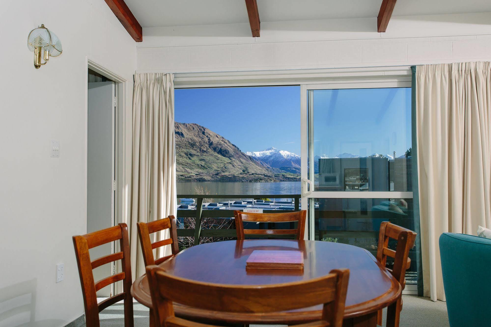 Aparthotel Panorama Court Wanaka Exterior foto